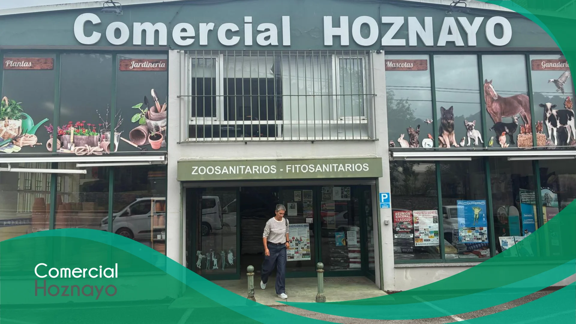 Comercial Hoznayo, reconocido como Mejor Petshop de Cantabria